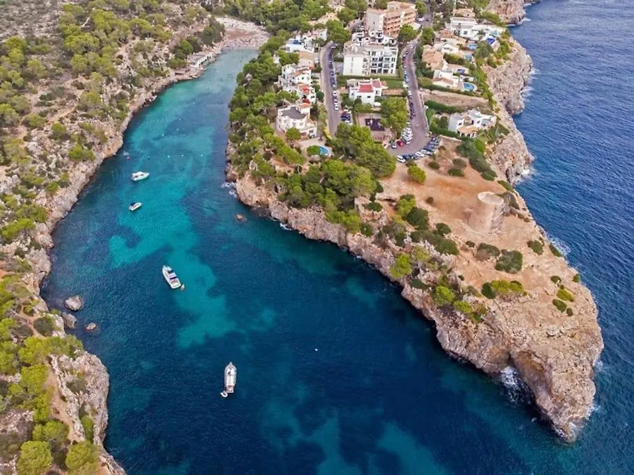 Villa With Pool Cala Pi